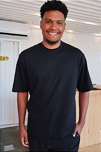 Camiseta Over Bordado DIBOA - Preta