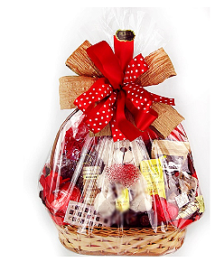 cesta chocolate com pelucia