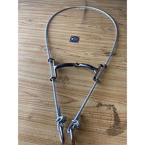 Freio Bridão Gag Bit Articulado Com Cabo de Aço ação na nuca Bocal Ferro