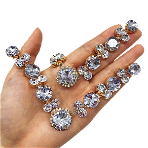 Cabedal Banhado Redondo com Strass