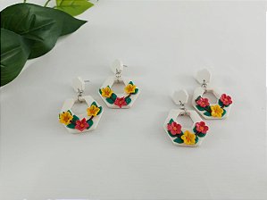Brinco Hexagonal com Flores