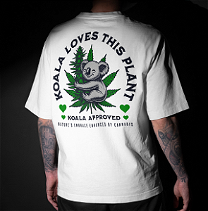 CAMISETA OVERSIZED BRANCA KOALA PLANET