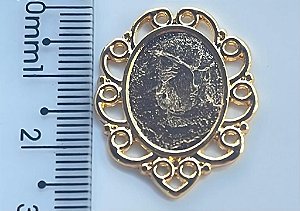 Medalha Filigramada Dourada
