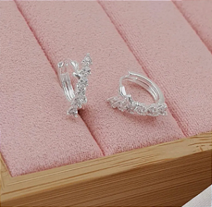 Brinco Mini Argola com Zircônias Folheado