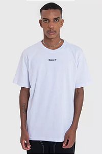 CAMISETA SELFIE LOGO BRANCO BAW
