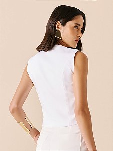 COLETE COM BOTOES BRASAO -OFF-WHITE -DIMY