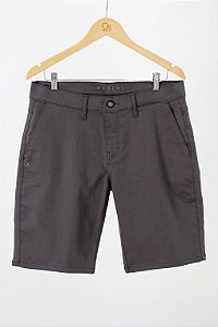 BERMUDA BOLSO FACA TRAD ESSENCIAL CINZA OGOCHI