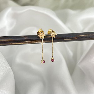 Brinco pequeno de Flor com pêndulo com zircônia colorida banhado em ouro 18K