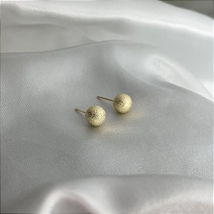 Brinco de Bolinha Pequena Texturizada - Banhado em Ouro 18k