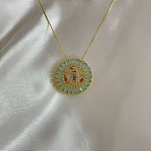 Colar mandala de filho amado menino com zircônias banhado em ouro 18K