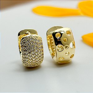 Brinco de Argola Click Cravejado com Zircônias P - Banhado em Ouro 18k