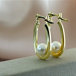 Brinco de Argola Oval com Pérola - Banhado em Ouro 18k