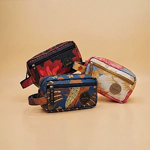 NECESSAIRE