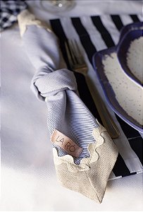 GUARDANAPO STRIPE COM DEBRUM IH