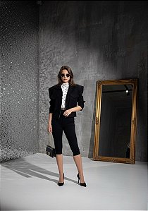 CALÇA CORSÁRIO BOBINO