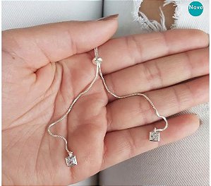 GARGANTILHA ZIRCÔNICA QUADRADA REGULAVEL PRATA