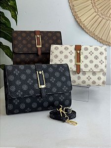 Bolsa com Monograma e Fivela Decorativa - Leticia