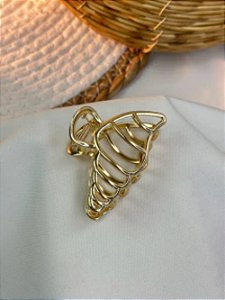 Piranha de Cabelo em ferro caramujo - M