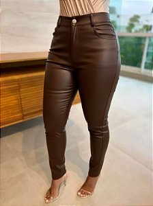 Calça Resinada