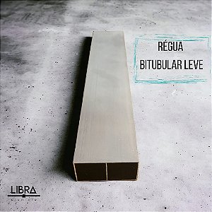Régua de Alumínio Bitubular Leve para Pedreiro 4,42cm x 2,05cm Libra