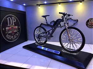 Bicicleta BMW Q6S XTR