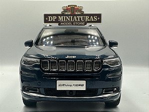 Jeep Commander 1/18