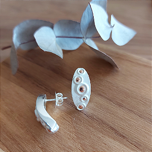 Brincos Meia-Lua Contas e Areia