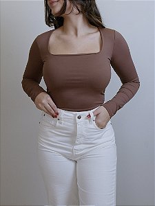 body cecília marrom
