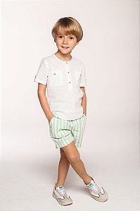 Conjunto bermuda listrada com camisa