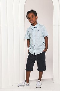 Conjunto bermuda de sarja com camisa