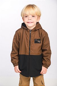 JAQUETA COM RECORTE TACTEL