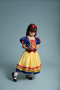 VESTIDO PRINCESA DE LACO VERMELHO