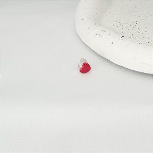 Berloque coração vermelho