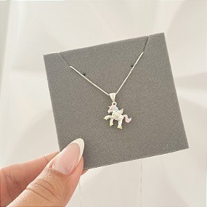 Colar infantil unicórnio