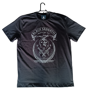 Camiseta Masculina Black Sabbath