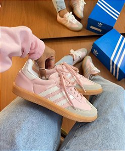 TÊNIS ADIDAS ROSA/CINZA