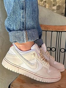 TÊNIS ADIDAS OFF/NUDE