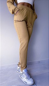 Jogger moletinho creme fitness e casual - PORLE