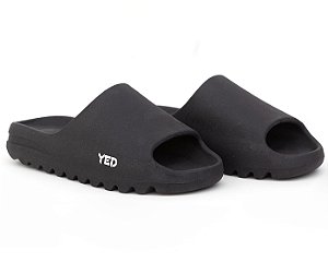 CHINELO SLIDE TRATORADO PRETO