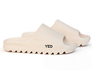 CHINELO SLIDE TRATORADO OFF WHITE