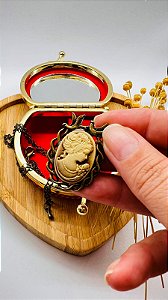 Colar Camafeu Pássaros