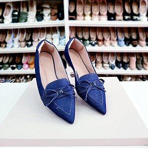 Sapatilha bico fino alongada mocassim jeans