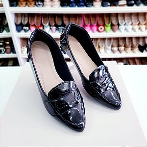 Mocassim bico fino Preto Verniz