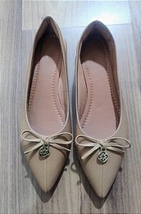 Sapatilha bico fino alongado Bege maria