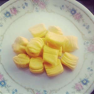 Kg da Tradicional tipo comum sem recheio amarelo manteiga