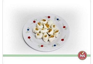 1/2 kg Tradicional recheada de amendoim com 75 balas no tamanho normal