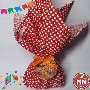 20 trouxinhas com 5 balas de coco tecido festa junina com tag
