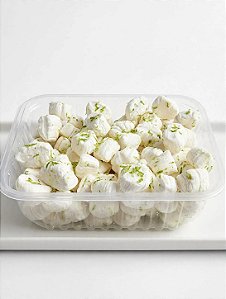 100 g tradicional com raspas de limão comum com 15 a 20 balas no tamanho normal