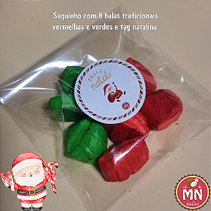Unidade do Saquinho com 8 balas tradicionais sem recheio coloridas vermelhas e verdes e tag natalina
