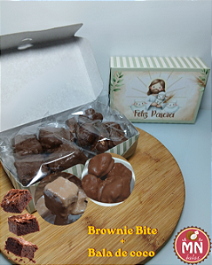 Unidade da caixa de Páscoa Ressurreição com 4 brownies bites e 6 balas de coco sem recheio com cobertura de chocolate ao leite, caixa no tamanho 12 cm x 8 cm x 3,5 cm